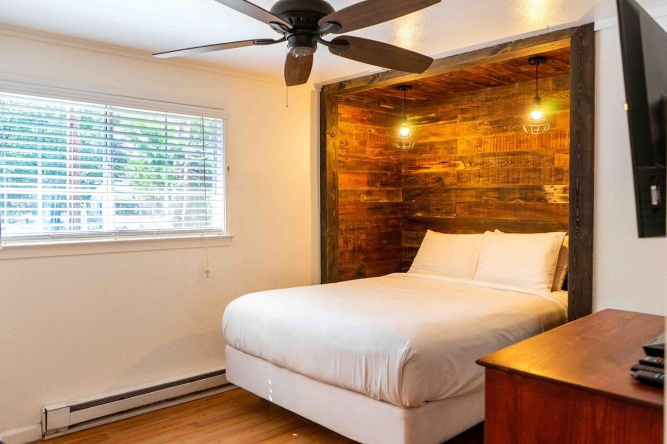 Miners Suite-Centrally Located In Shaver Lake شيفير ليك المظهر الخارجي الصورة