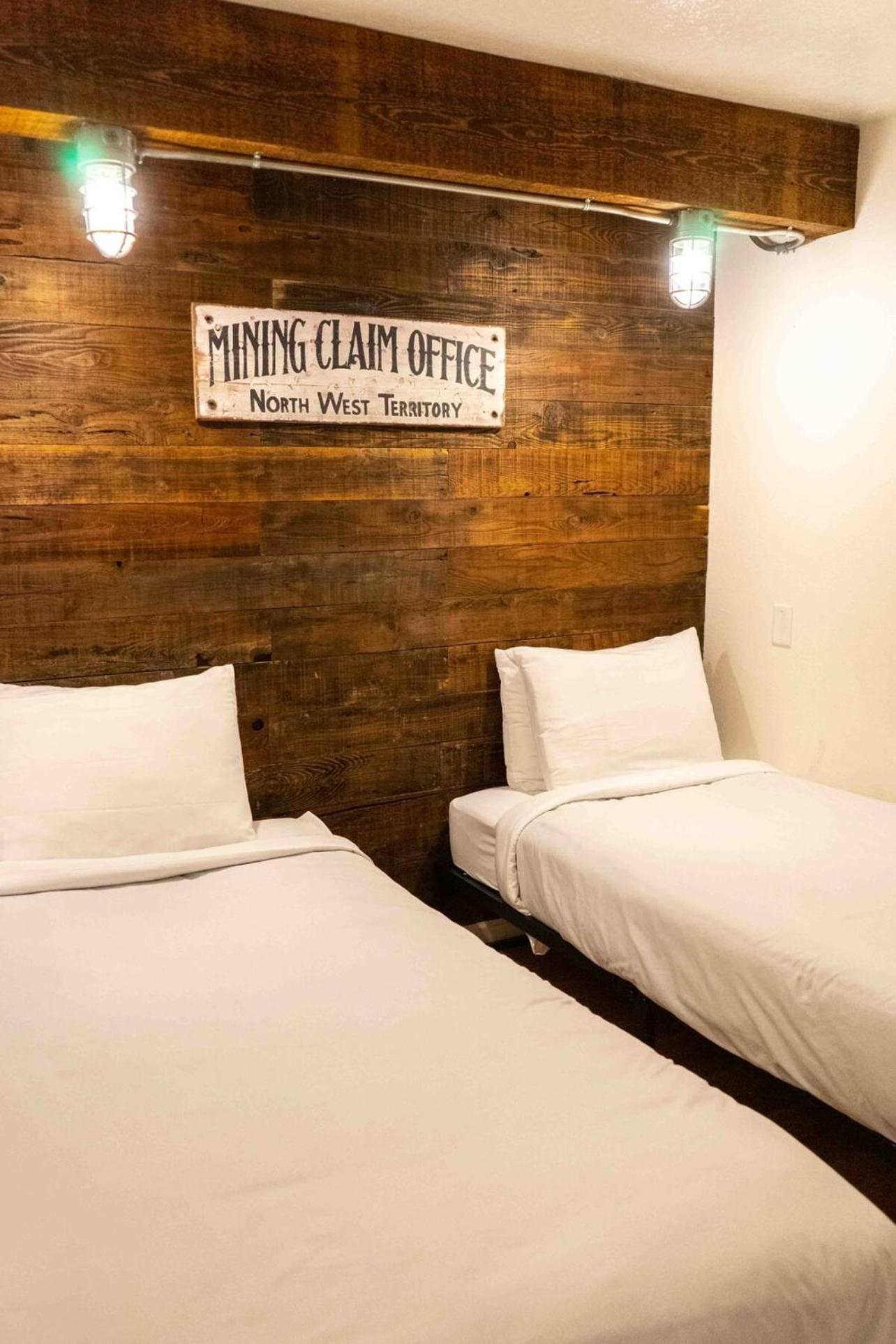 Miners Suite-Centrally Located In Shaver Lake شيفير ليك المظهر الخارجي الصورة