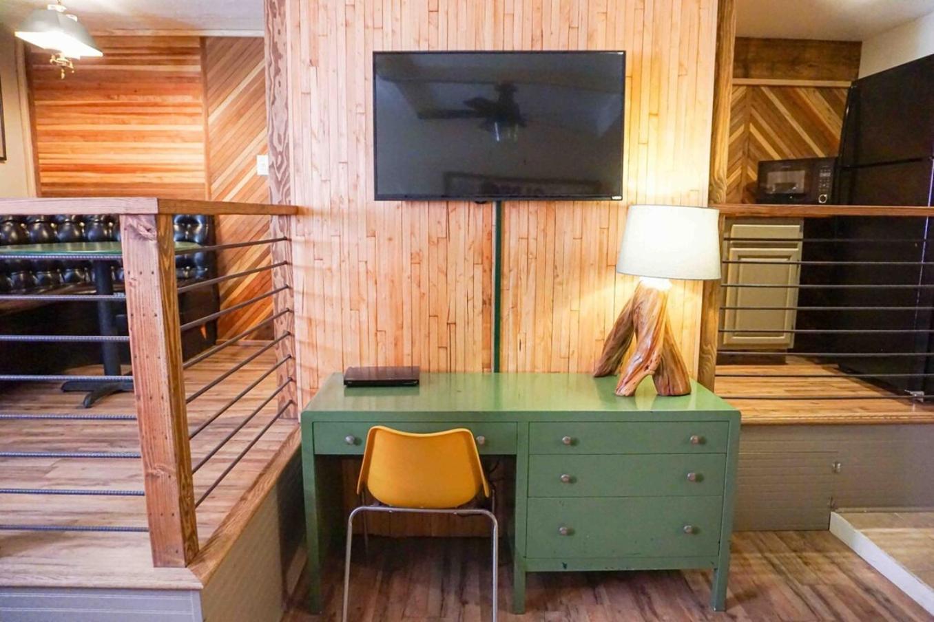Miners Suite-Centrally Located In Shaver Lake شيفير ليك المظهر الخارجي الصورة