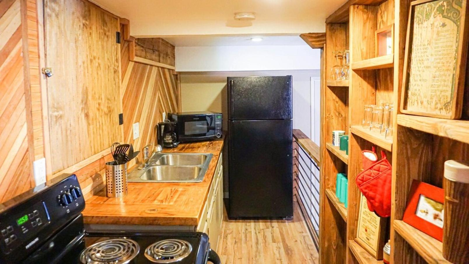 Miners Suite-Centrally Located In Shaver Lake شيفير ليك المظهر الخارجي الصورة