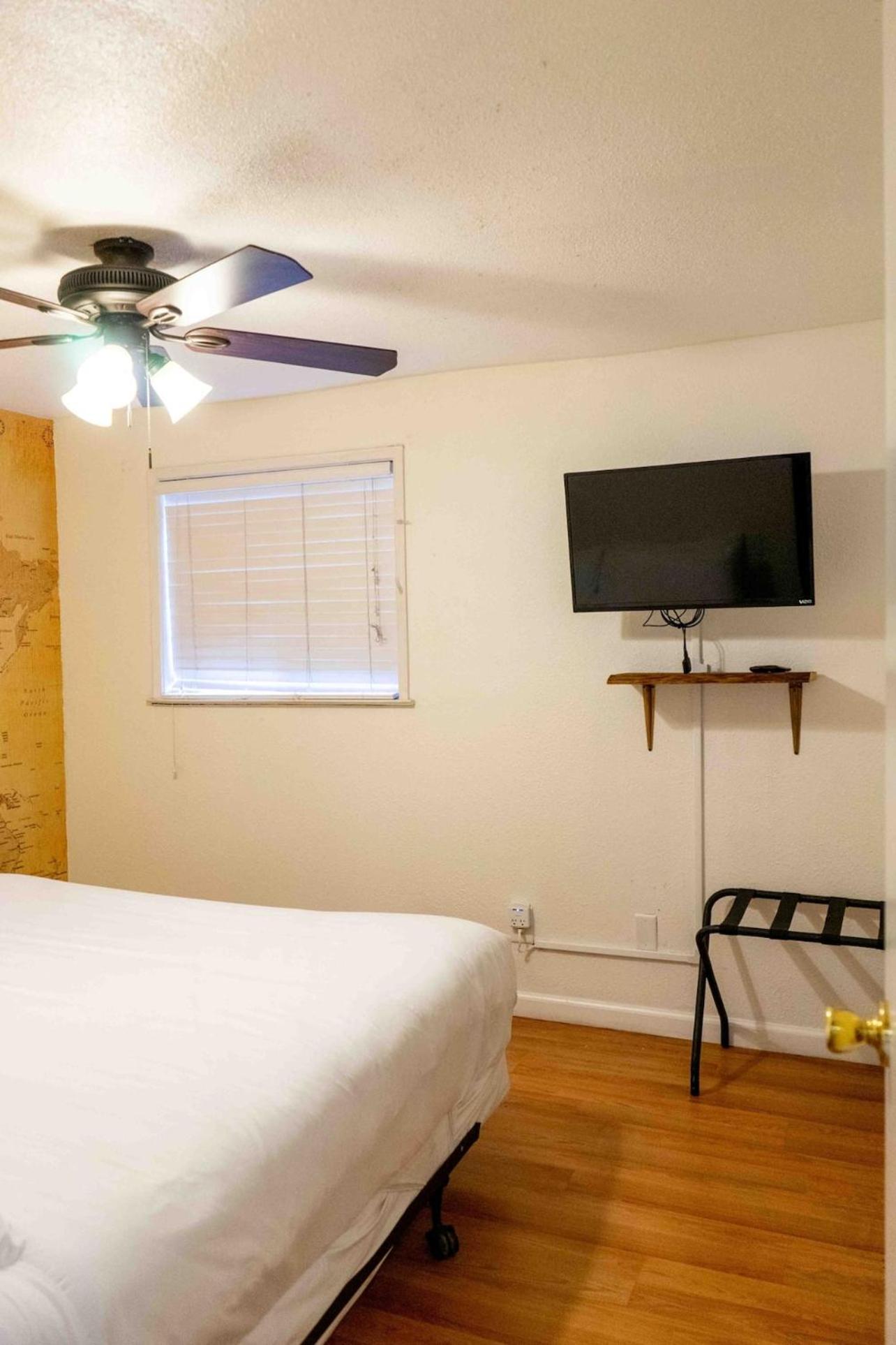 Miners Suite-Centrally Located In Shaver Lake شيفير ليك المظهر الخارجي الصورة