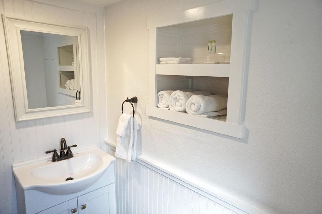 Miners Suite-Centrally Located In Shaver Lake شيفير ليك المظهر الخارجي الصورة