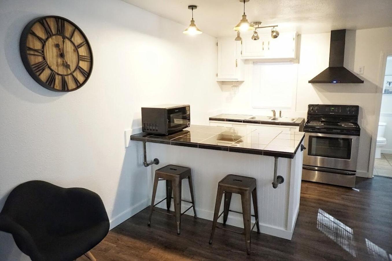 Miners Suite-Centrally Located In Shaver Lake شيفير ليك المظهر الخارجي الصورة